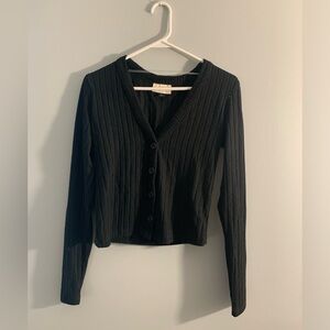 Women’s Universal Threads cropped sweater
